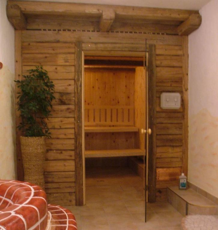 Hotel Gasthof Buchbauer Бад Санкт Лионхард им Лавантал Екстериор снимка